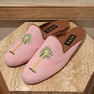 Zalo Pink Palm Tree Embroidered Mules 9. New Without Tags